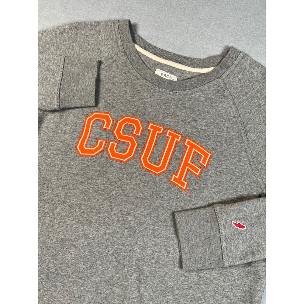 VTG League CSUF Sweatshirt Grey Crewneck Pullover Long Sleev Orange Logo Graphic